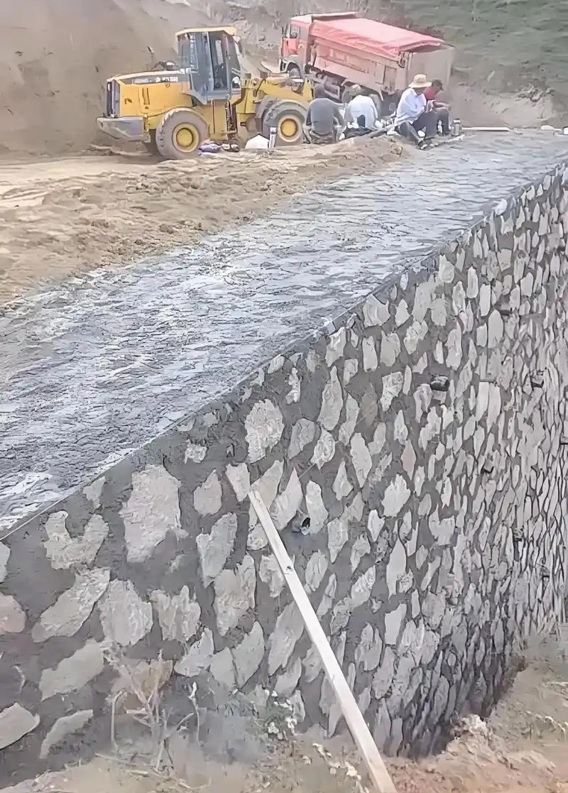 烟台边坡加固
